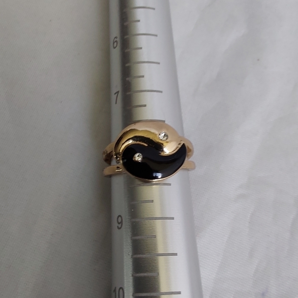 WOMEN'S SIZE 8 YIN YANG RING‎ - Picture 5 of 5